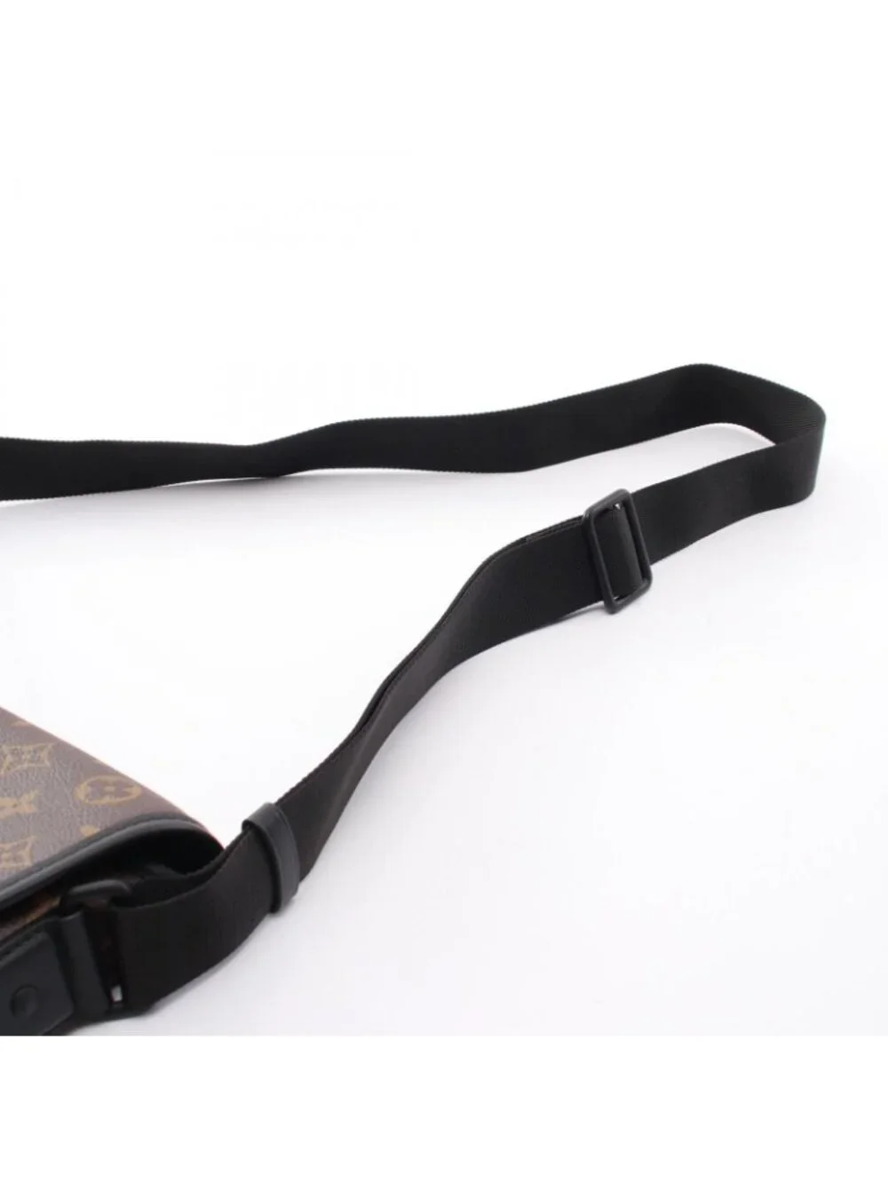 Louis Vuitton Shoulder Bag Magnetic Messenger Monogram Macassar Leather